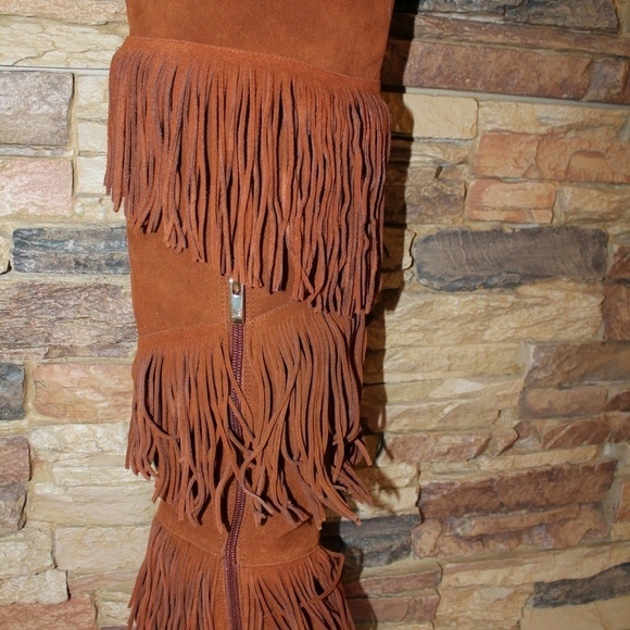 CHINESE LAUNDRY OVER THE KNEE SUEDE BOOTS - Picture 5 of 7